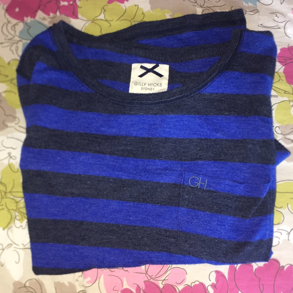 GILLY HICKS QUARTER SLEEVE💙